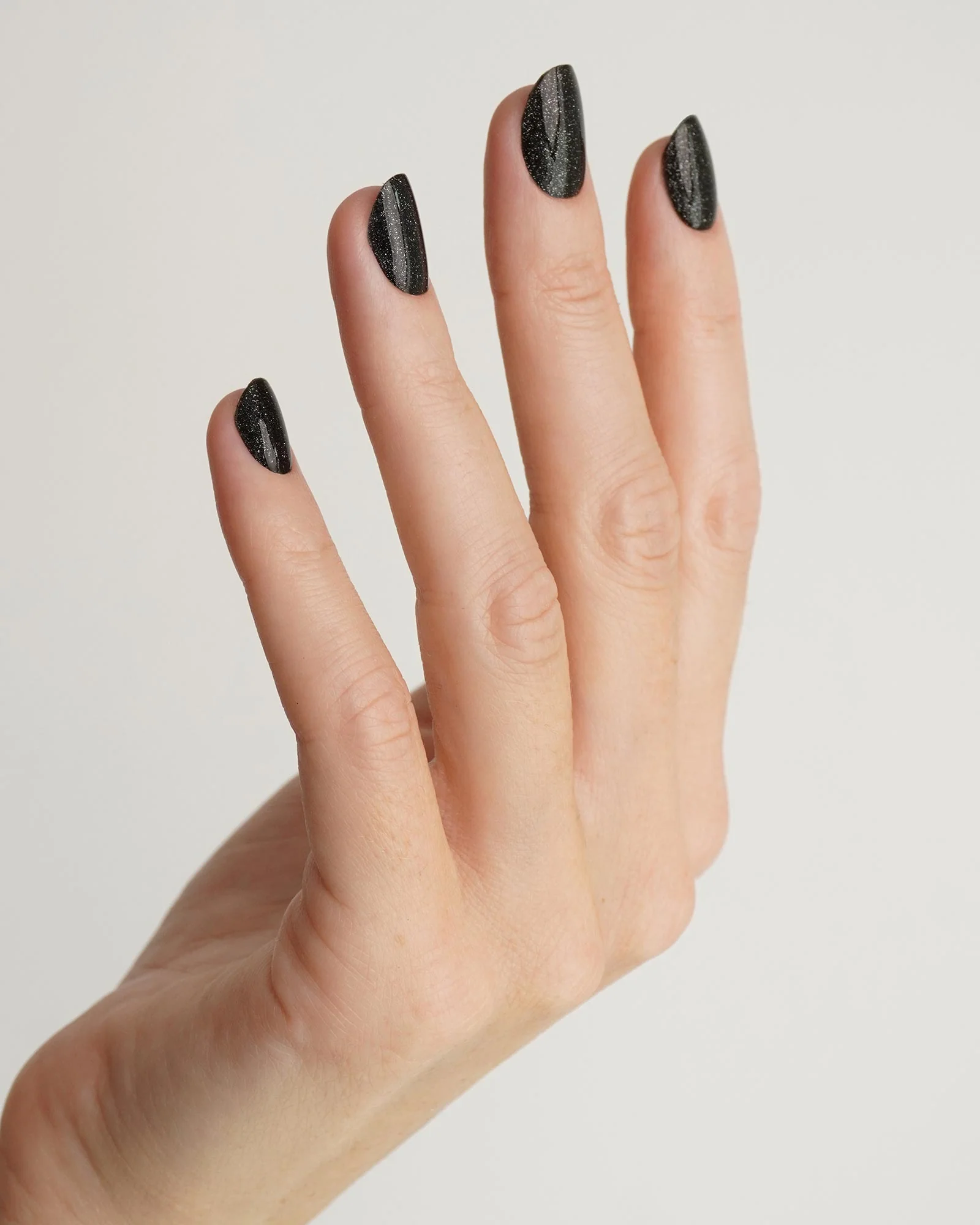 Black Diamond UV Gel Strips - Image 4