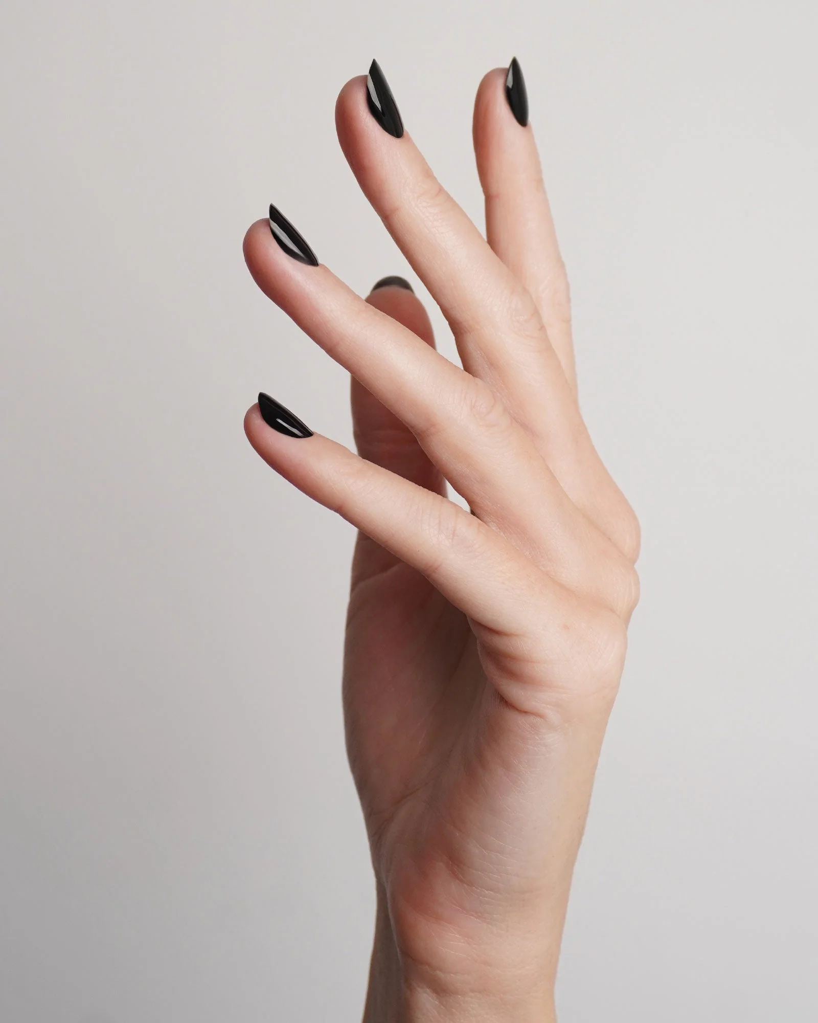 Dark Dream UV Gel Strips - Image 4