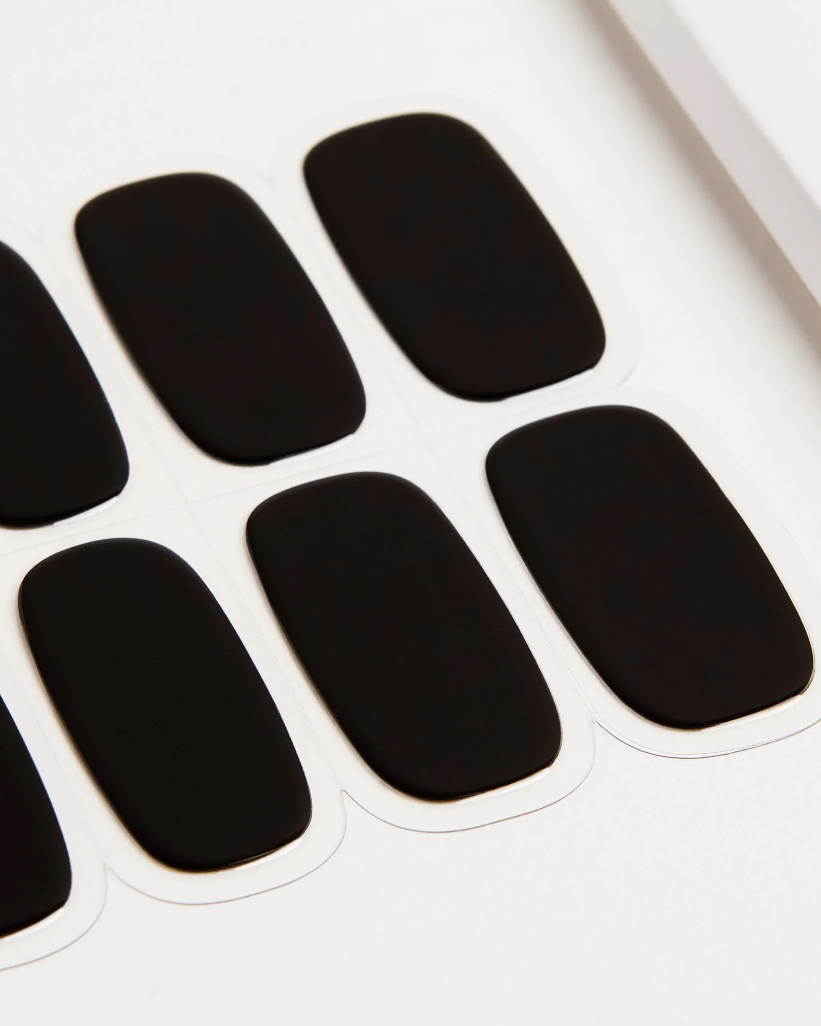 Dark Dream UV Gel Strips - Image 5