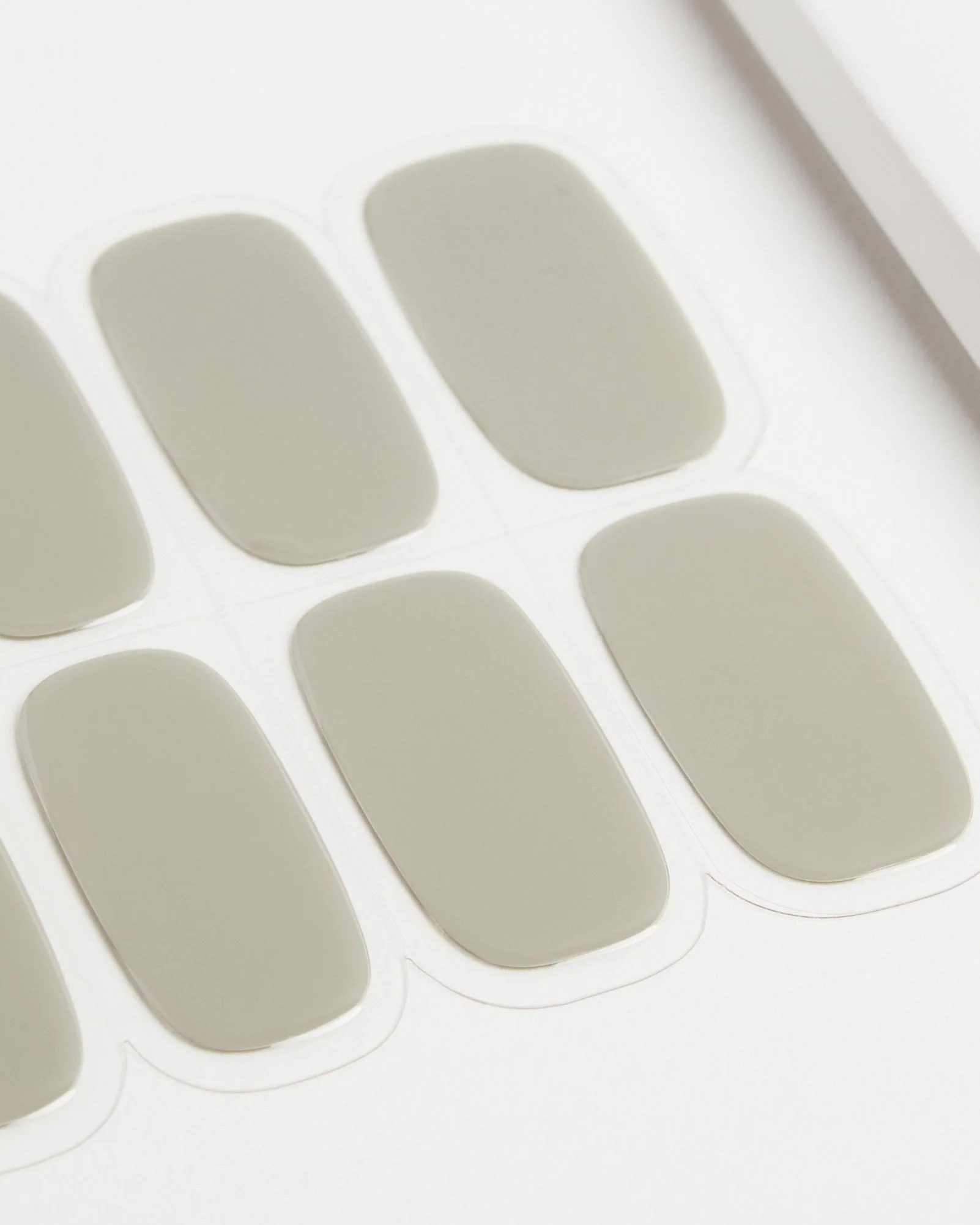 Kiwi UV Gel Strips - Image 5