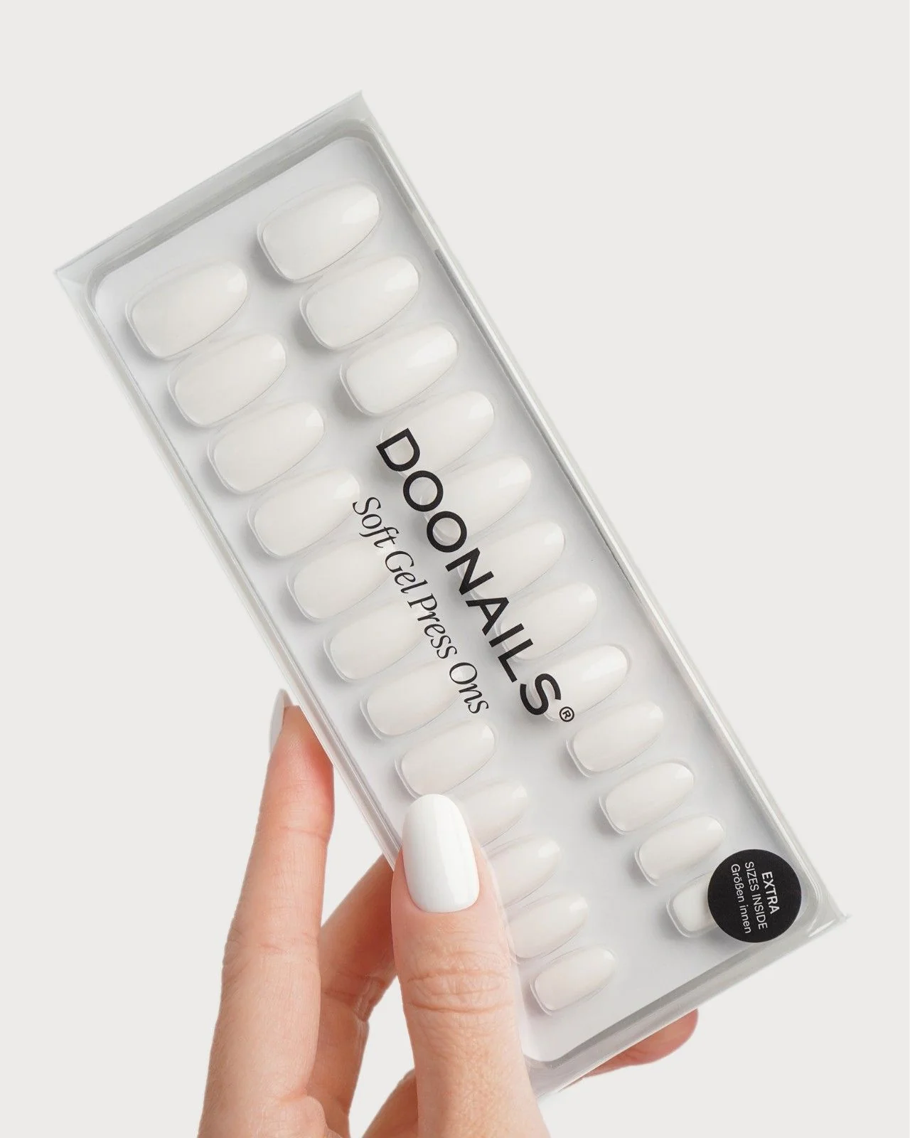 Snow White Medium Round Soft Gel Press Ons - Image 3
